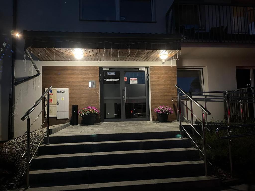 Perla Bieszczad 2 Apartment Ustrzyki Dolne Ngoại thất bức ảnh